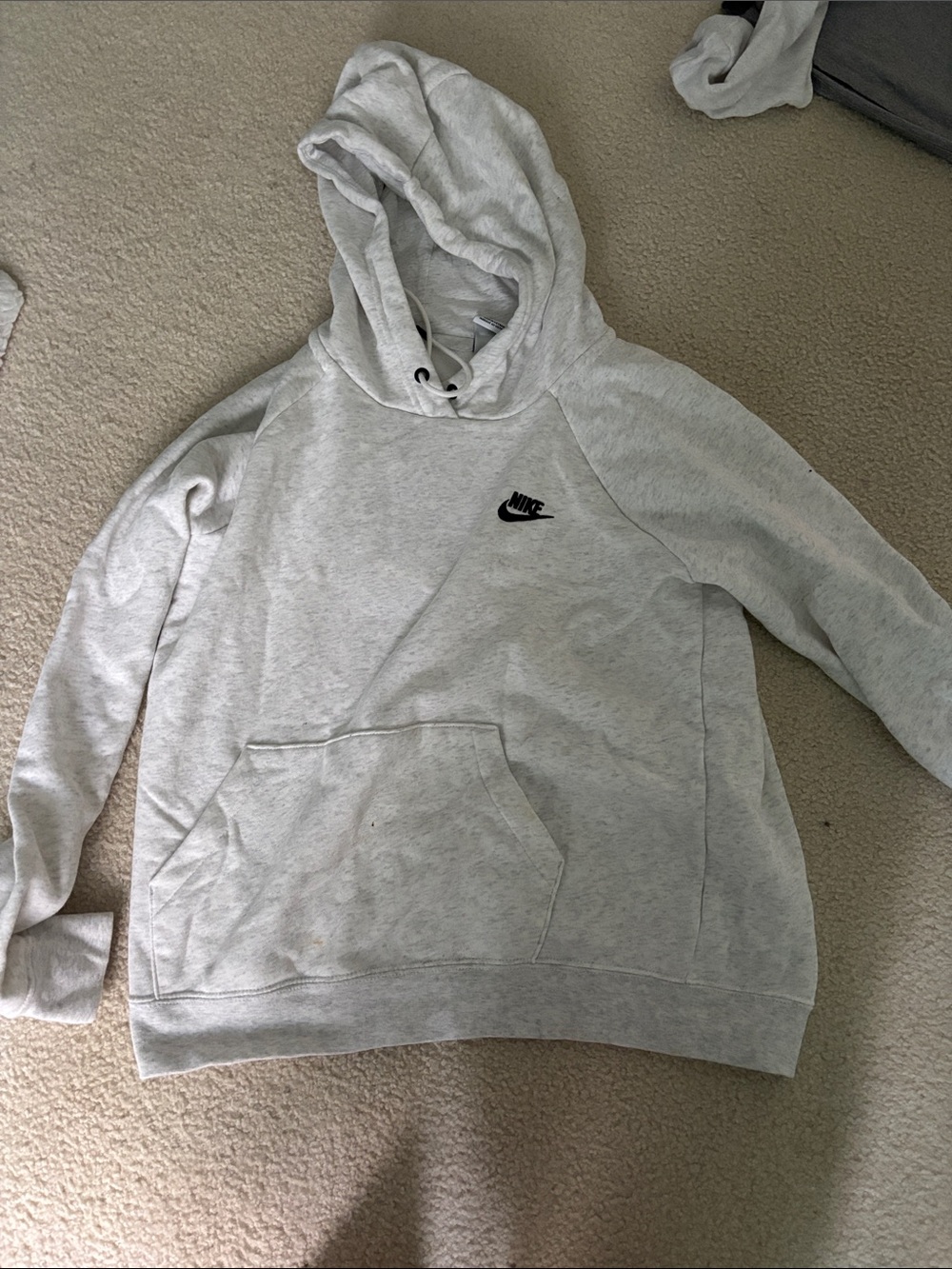 Nike Women’s Light Gray Pullover Hoodie